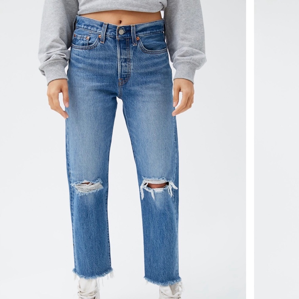 Levi’s Wedgie Straight Cropped Jeans